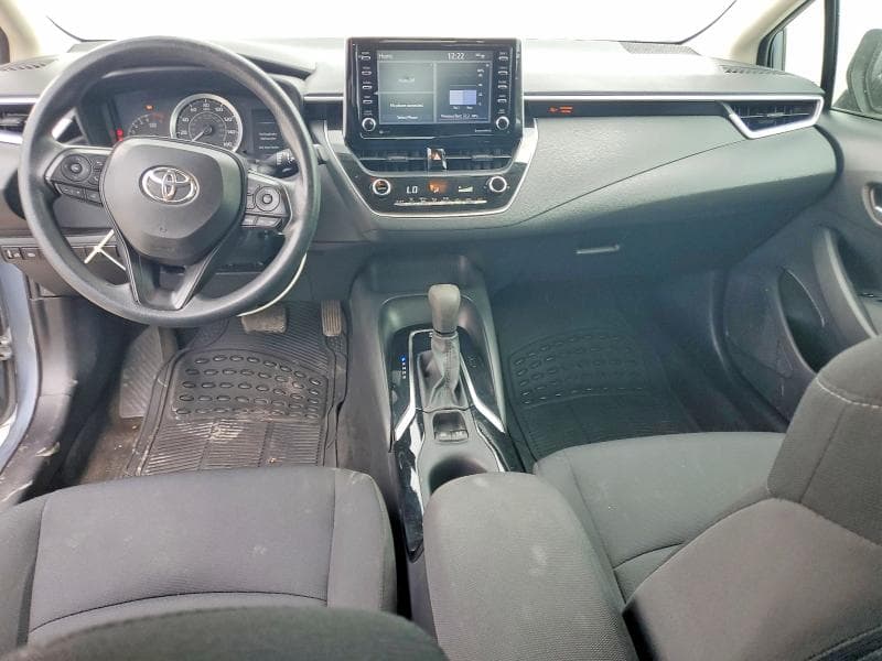 2021 TOYOTA COROLLA LE 8
