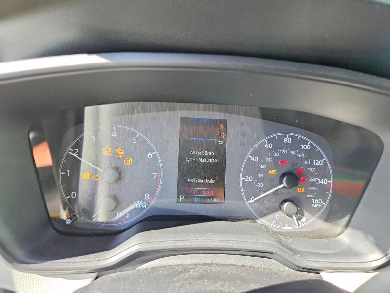 2025 TOYOTA COROLLA CROSS L 9