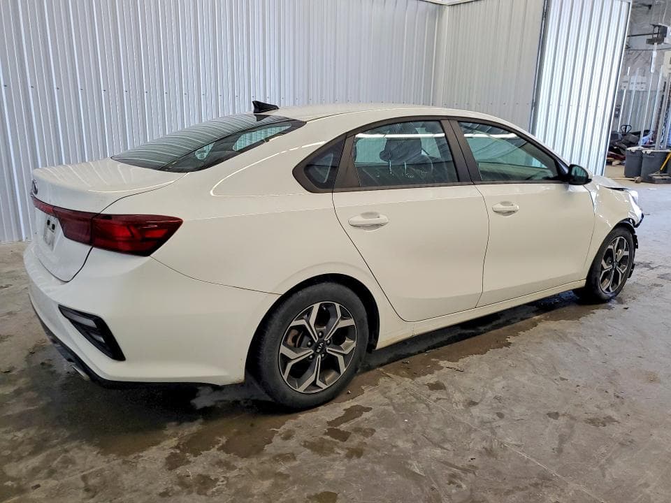 2021 KIA FORTE LXS 3