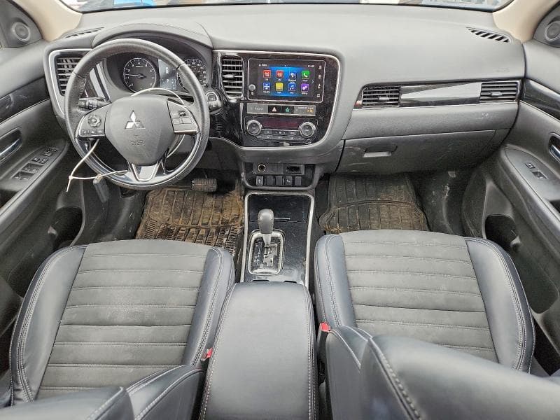 2019 MITSUBISHI OUTLANDER ES 8