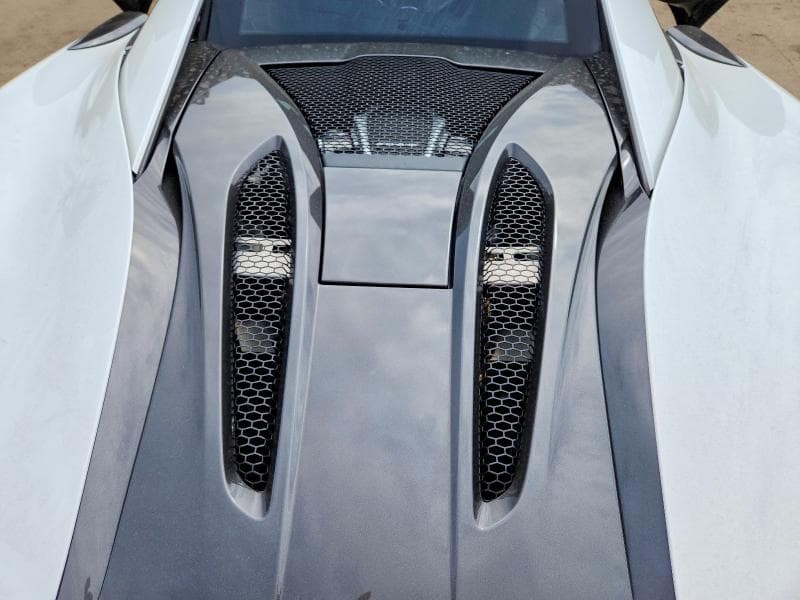 2017 MCLAREN AUTOMOTIVE 570S 11