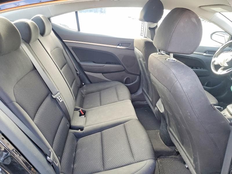 2020 HYUNDAI ELANTRA PREFERRED 4D 10