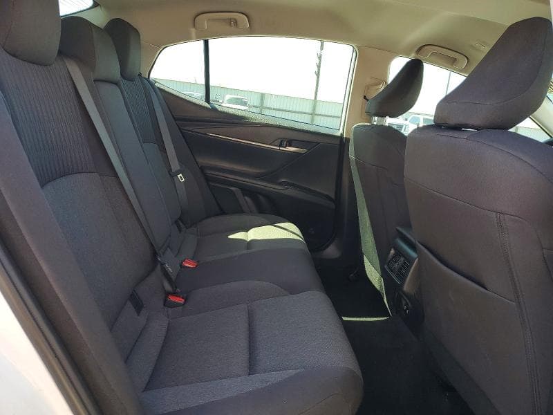 2025 TOYOTA CAMRY LE 10