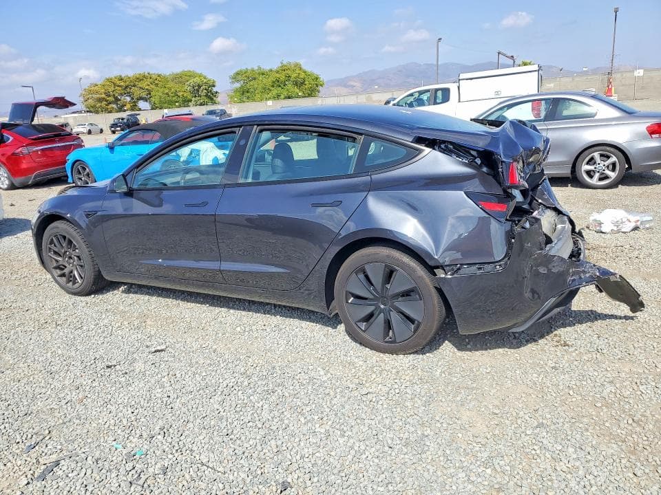 2025 TESLA MODEL 3 2