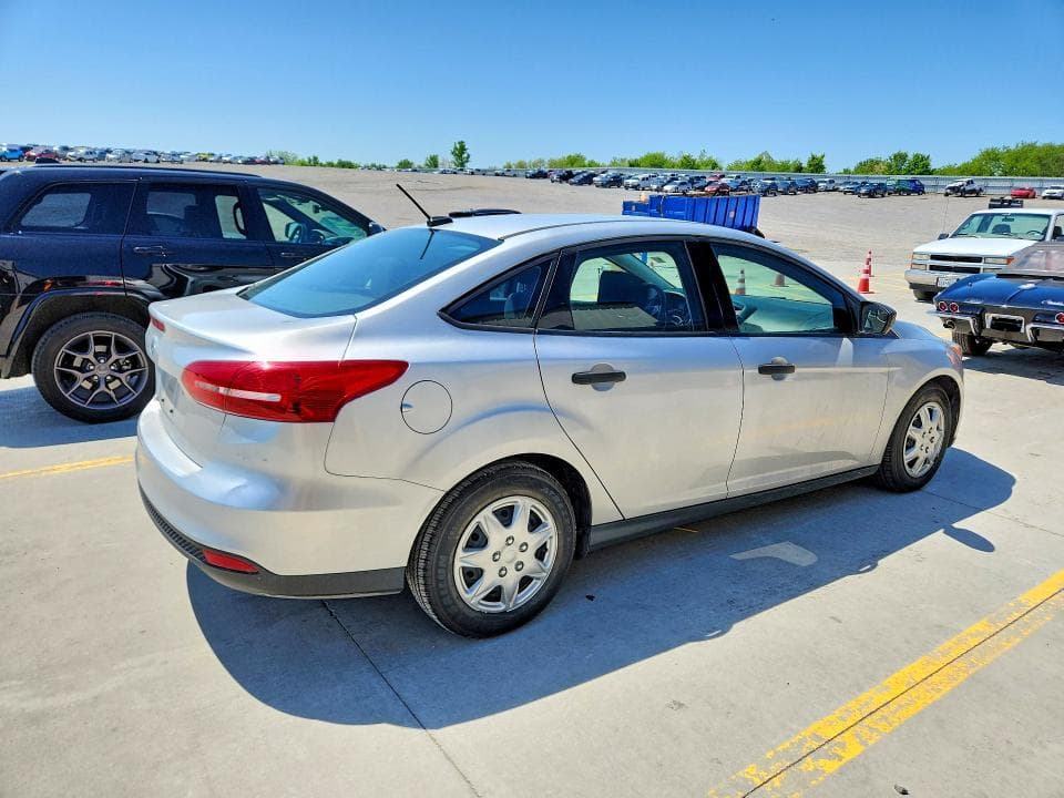 2018 FORD FOCUS S 3