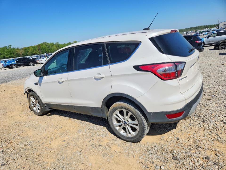 2017 FORD ESCAPE SE 2