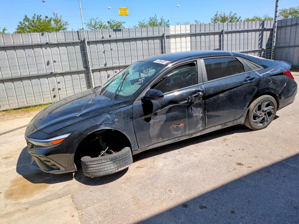 2026 HYUNDAI ELANTRA