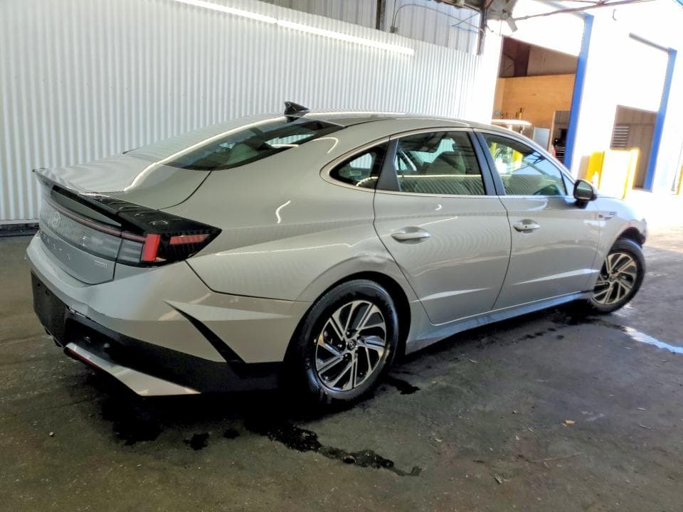 2026 HYUNDAI SONATA HYBRID BLUE 3