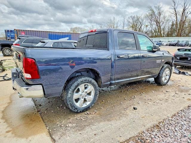 2017 RAM 1500 SLT 3