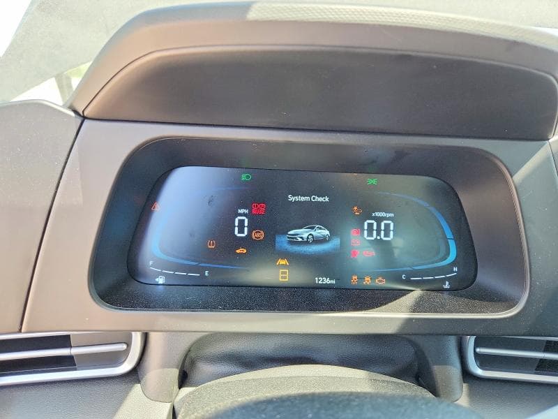 2026 HYUNDAI ELANTRA SE 9