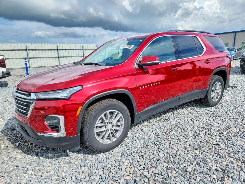 2023 CHEVROLET TRAVERSE LT - 1
