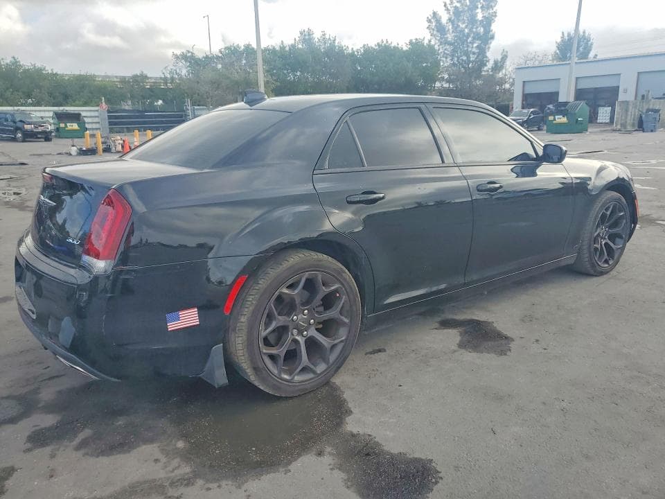 2019 CHRYSLER 300 TOURING 3