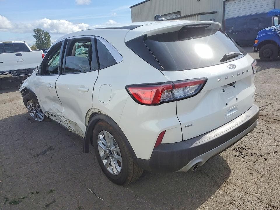 2020 FORD ESCAPE SE 2