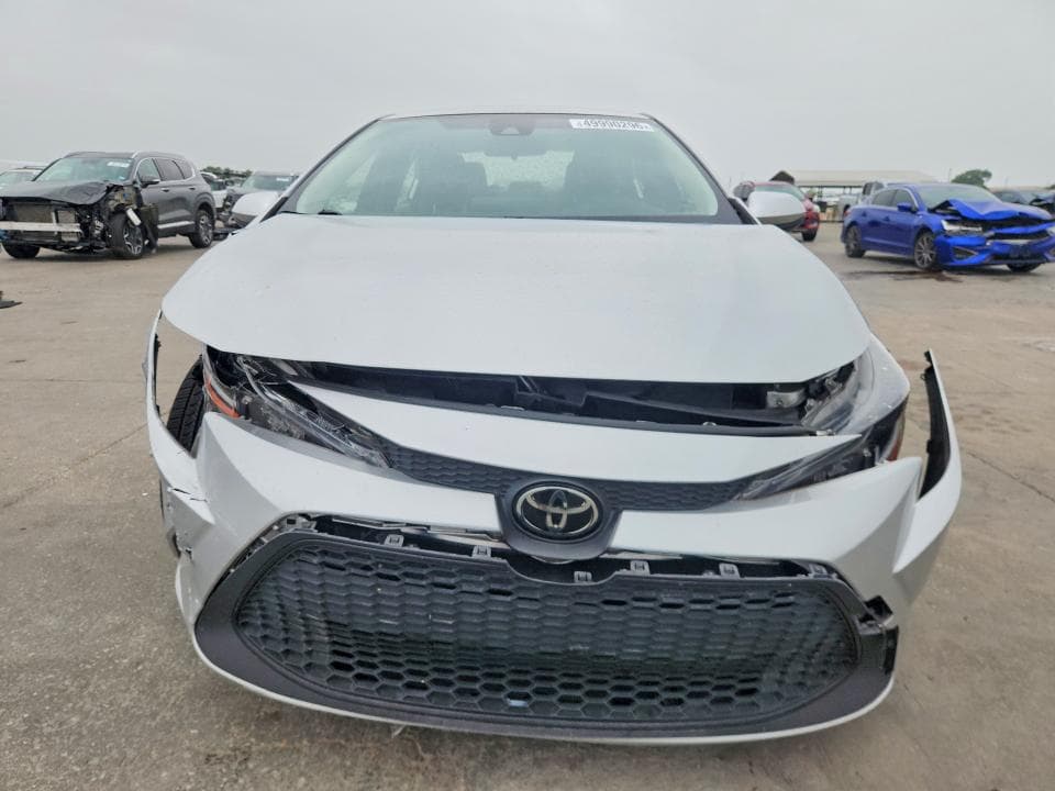2022 TOYOTA COROLLA LE 5