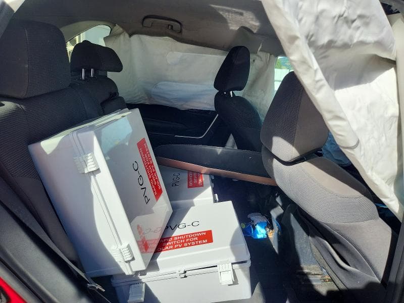 2019 TOYOTA RAV4 LE 11