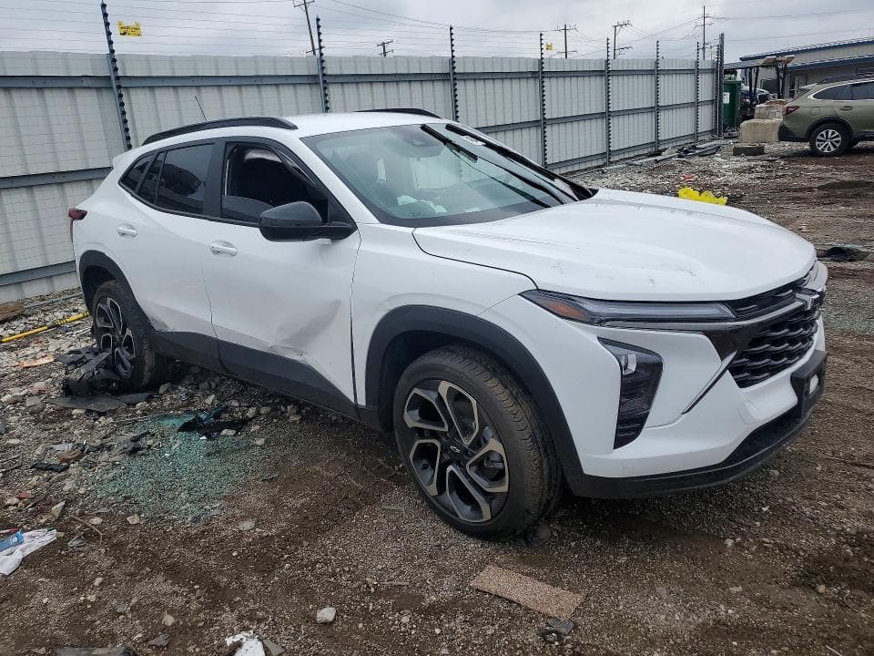 2025 CHEVROLET TRAX 2RS 4