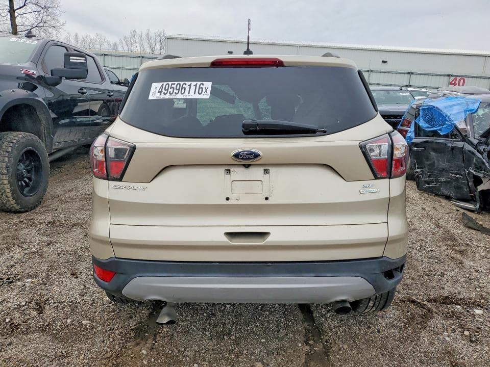 2017 FORD ESCAPE SE 6