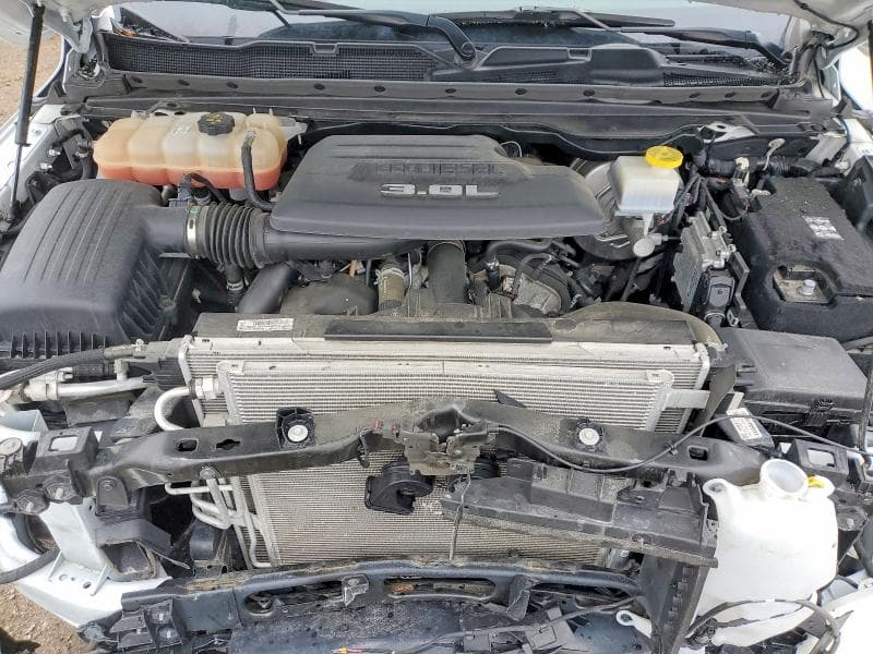 2022 RAM 1500 LIMITED 11