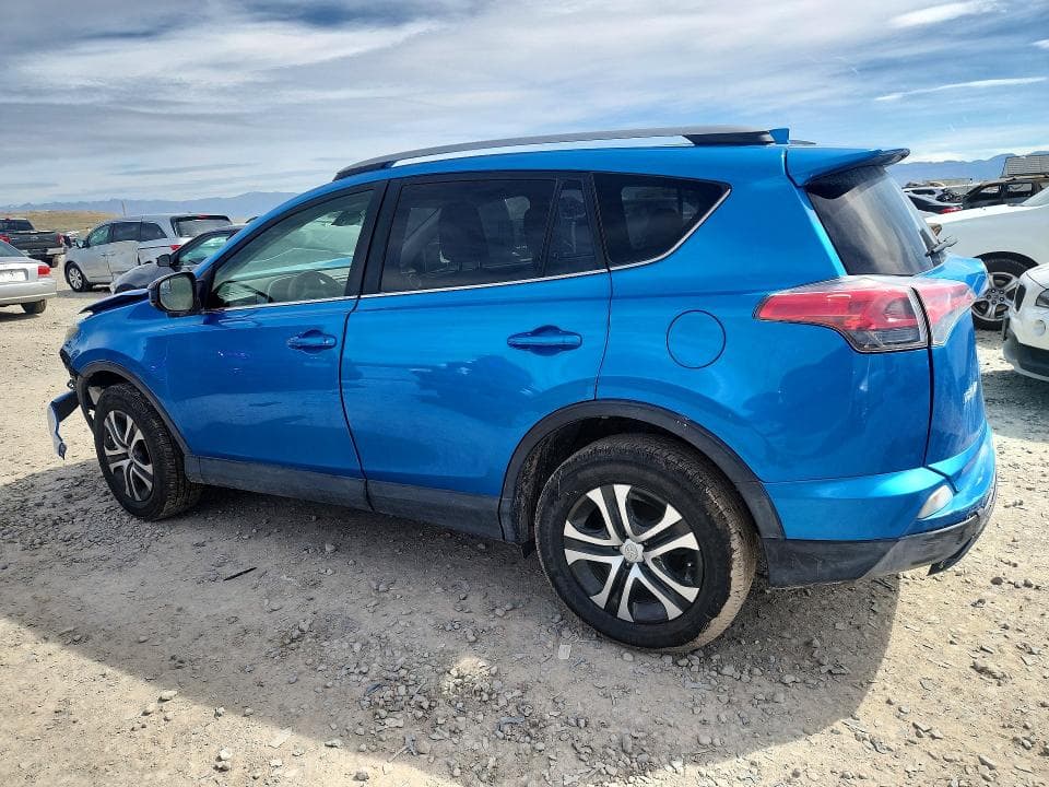 2017 TOYOTA RAV4 LE 2