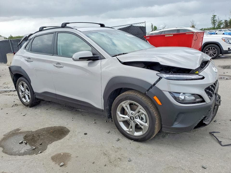 2023 HYUNDAI KONA SEL 4