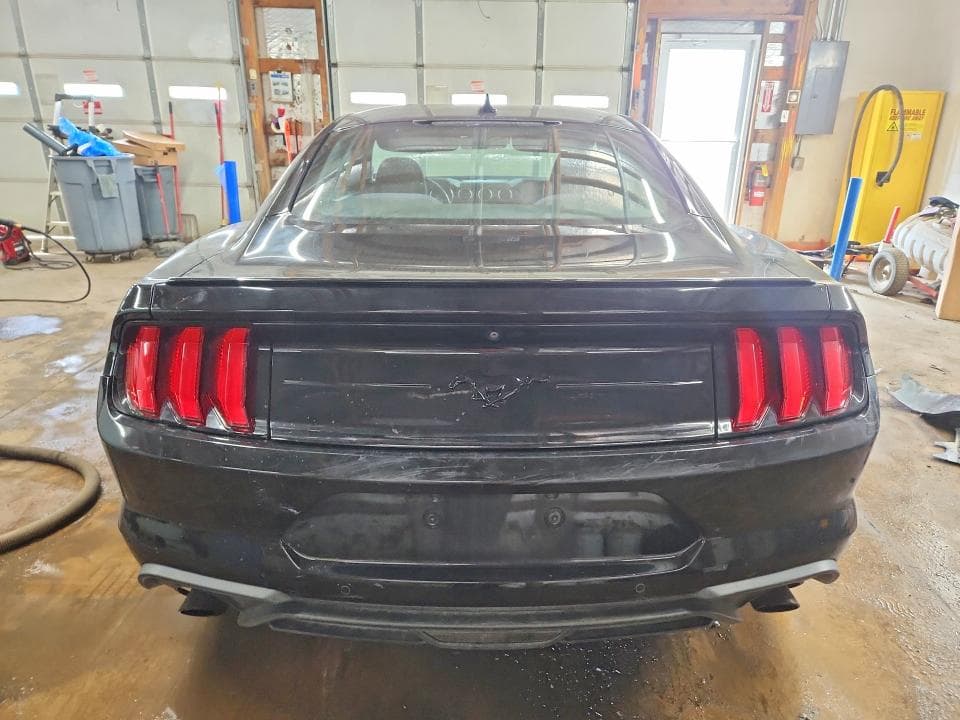 2021 FORD MUSTANG 6