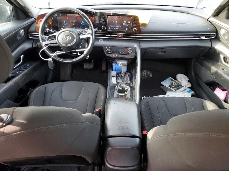 2021 HYUNDAI ELANTRA SEL 8