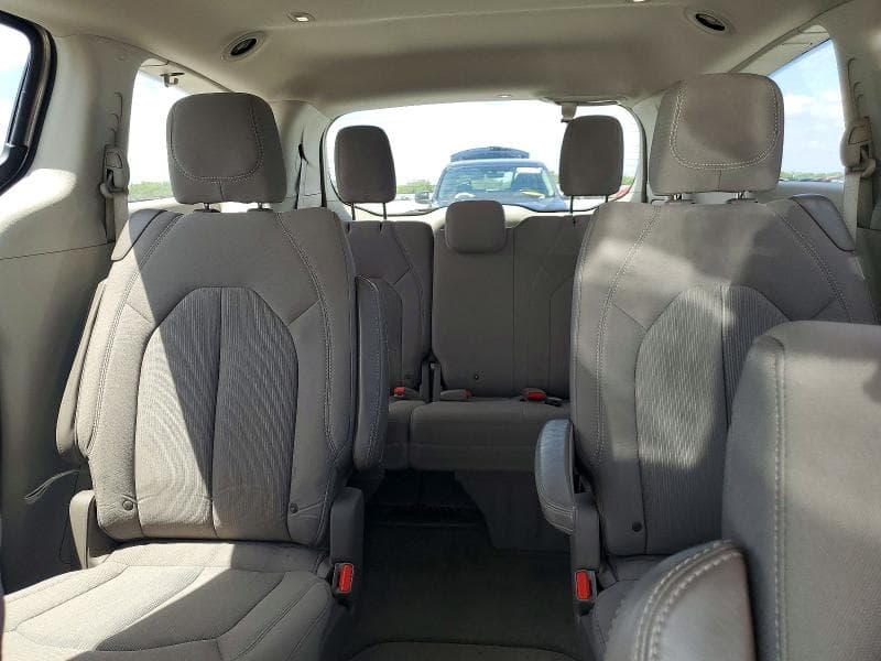 2018 CHRYSLER PACIFICA TOURING PLUS 10