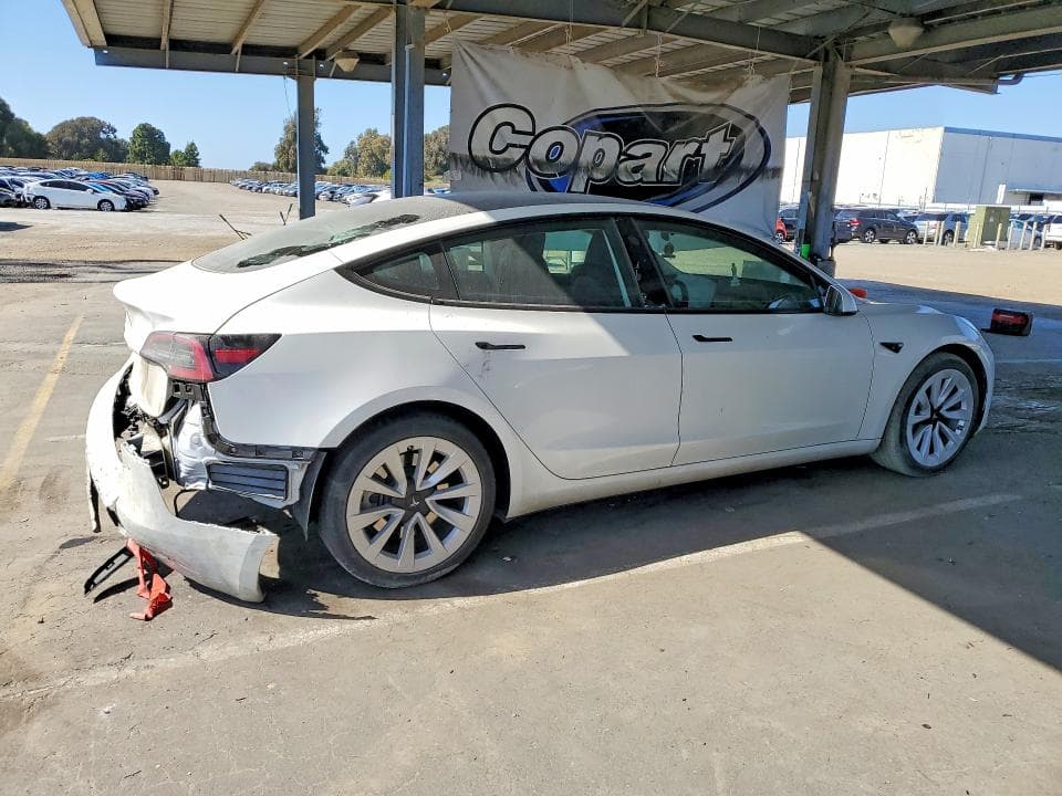 2023 TESLA MODEL 3 3