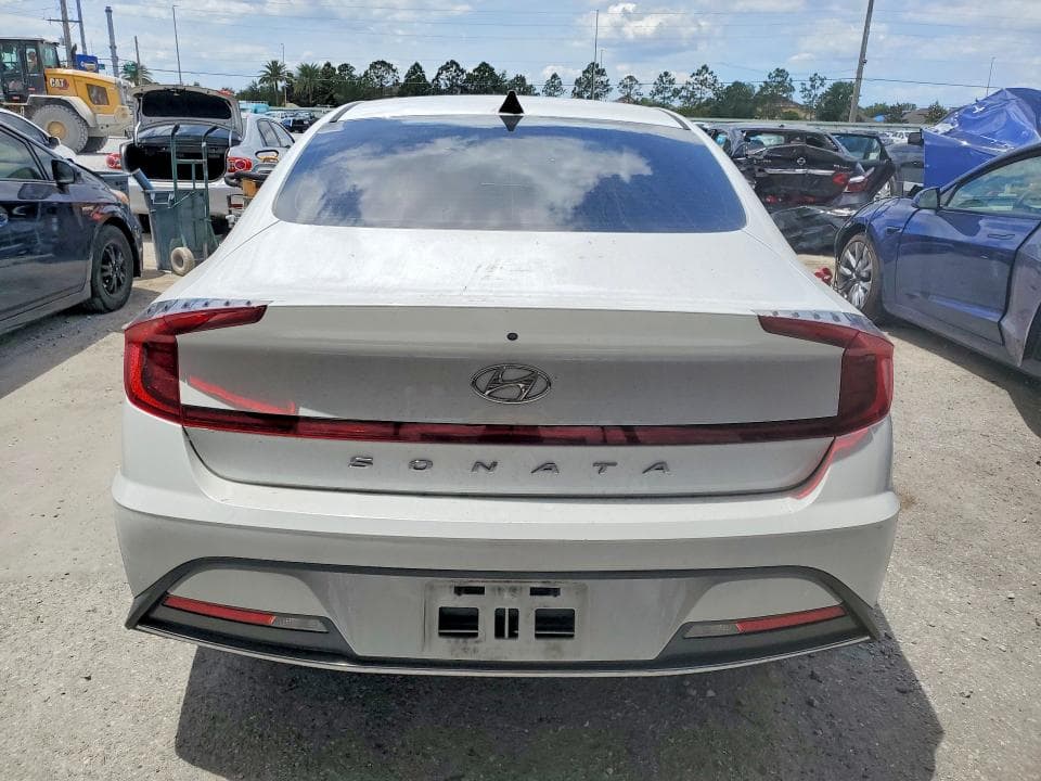 2020 HYUNDAI SONATA SE 6