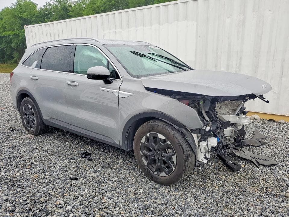 2026 KIA SORENTO S 4