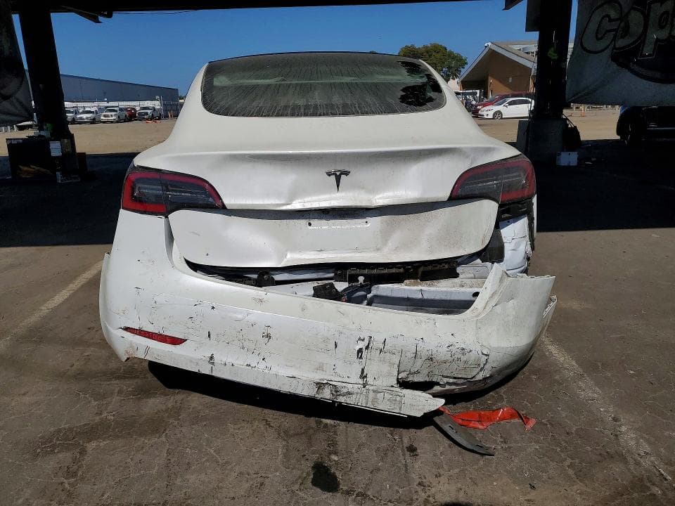 2023 TESLA MODEL 3 6