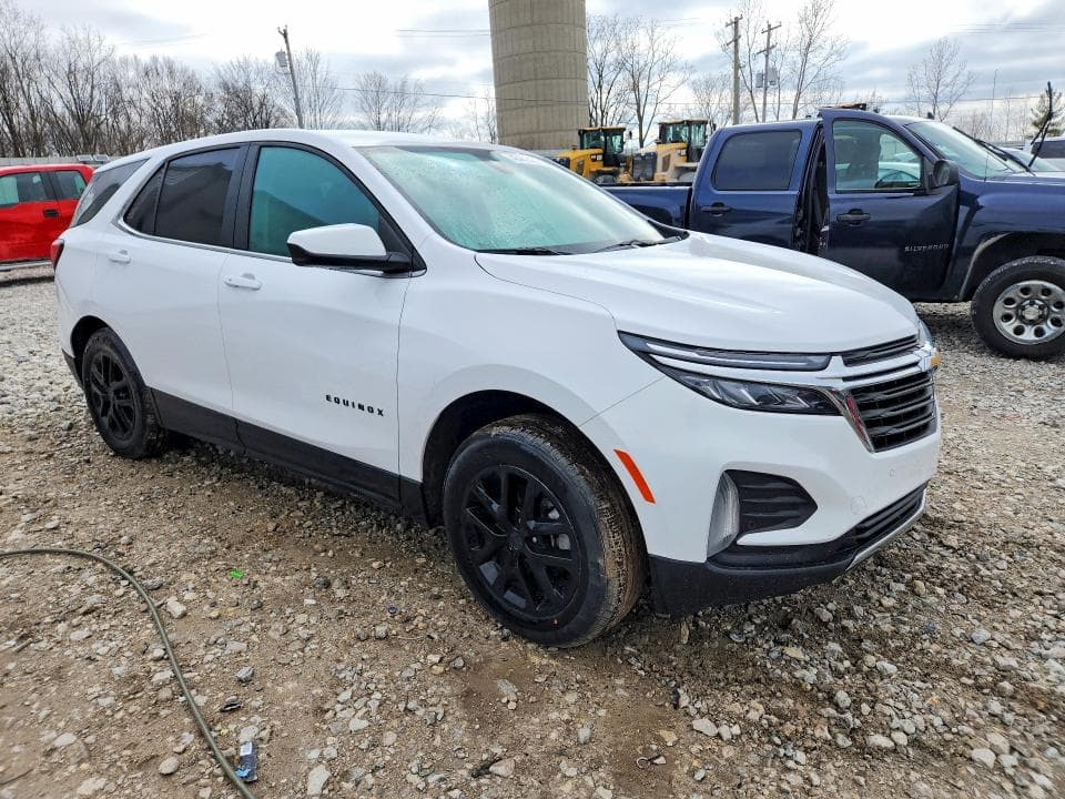 2022 CHEVROLET EQUINOX LT 4