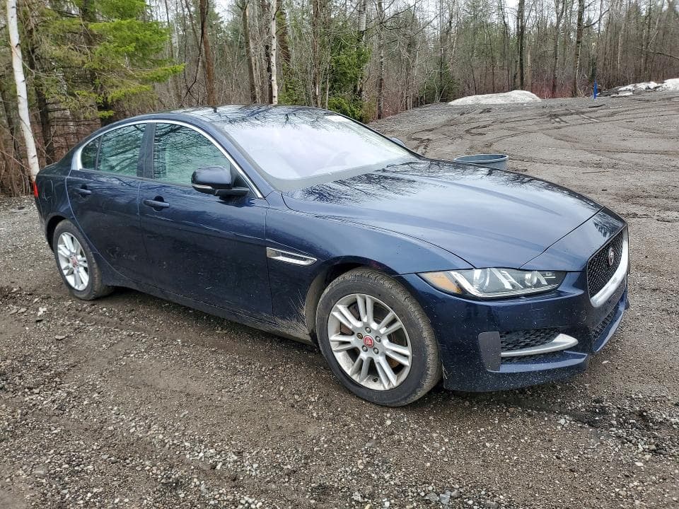 2017 JAGUAR XE PREMIUM 7