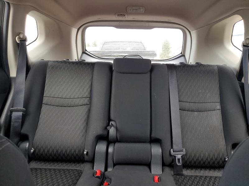2017 NISSAN ROGUE S 10