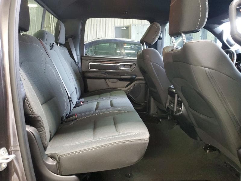 2023 RAM 1500 BIG HORN 10