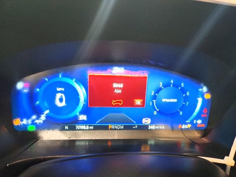2020 FORD ESCAPE TITANIUM 9