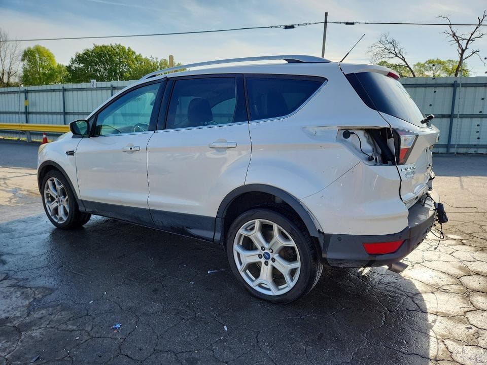 2017 FORD ESCAPE TITANIUM 2