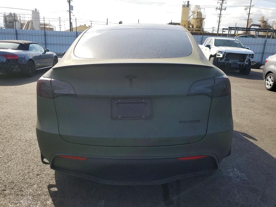 2023 TESLA MODEL Y 6
