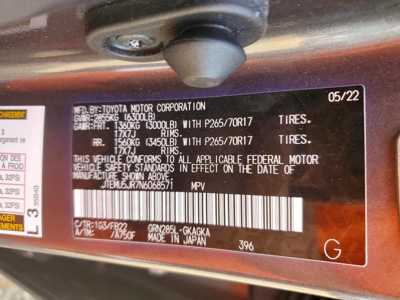 2022 TOYOTA 4RUNNER SR5 13
