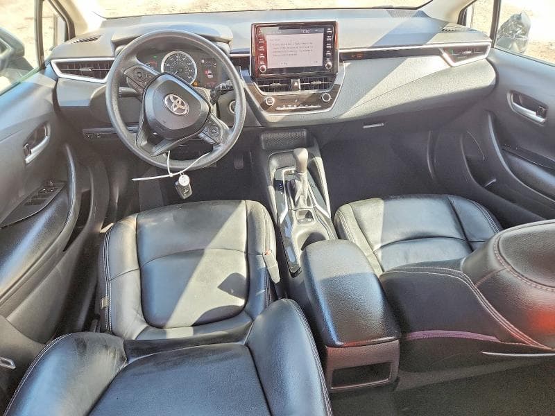 2020 TOYOTA COROLLA LE 8