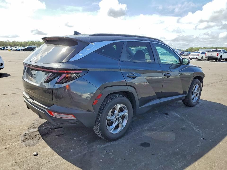 2023 HYUNDAI TUCSON SEL 3