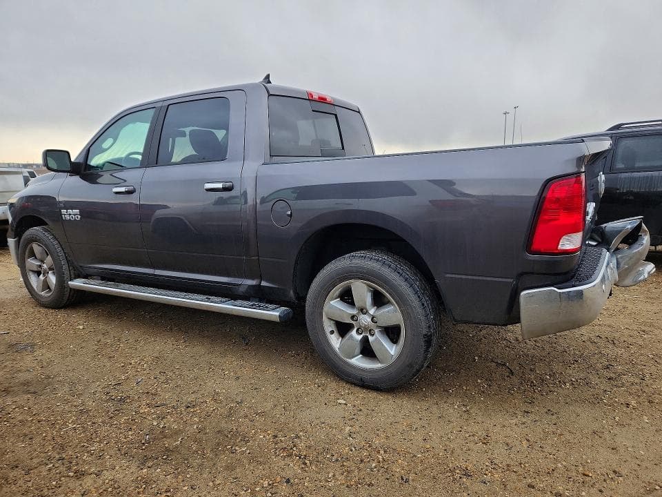 2018 RAM 1500 SLT 2
