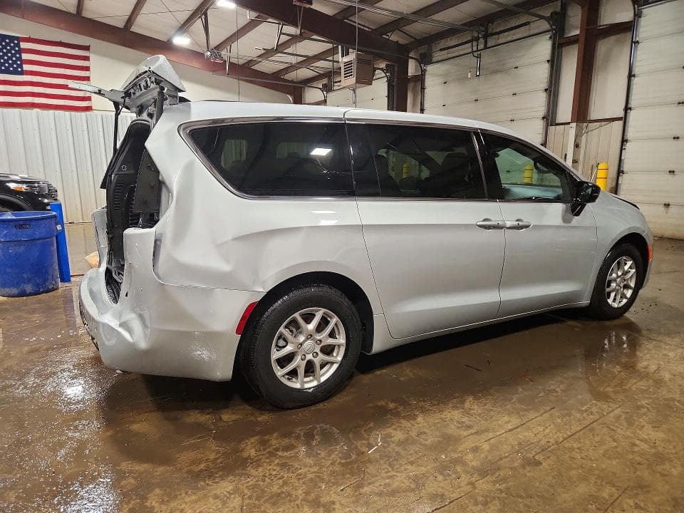 2026 CHRYSLER PACIFICA SELECT 3