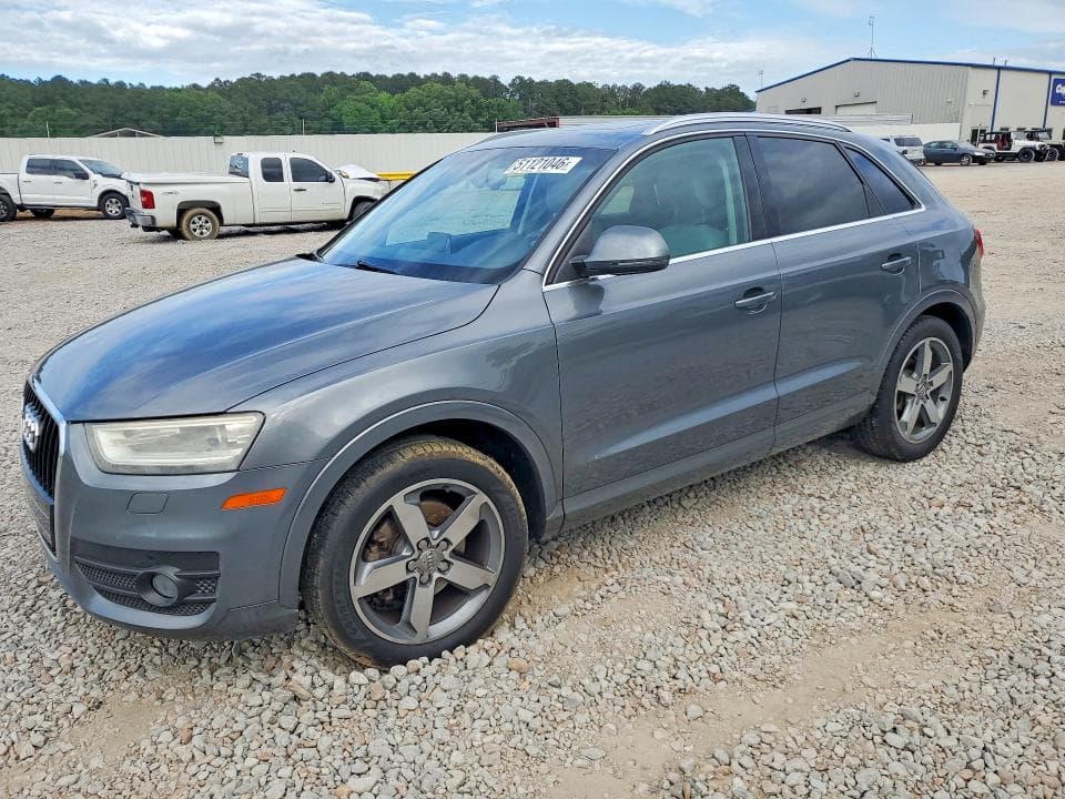 2015 AUDI Q3 - 1
