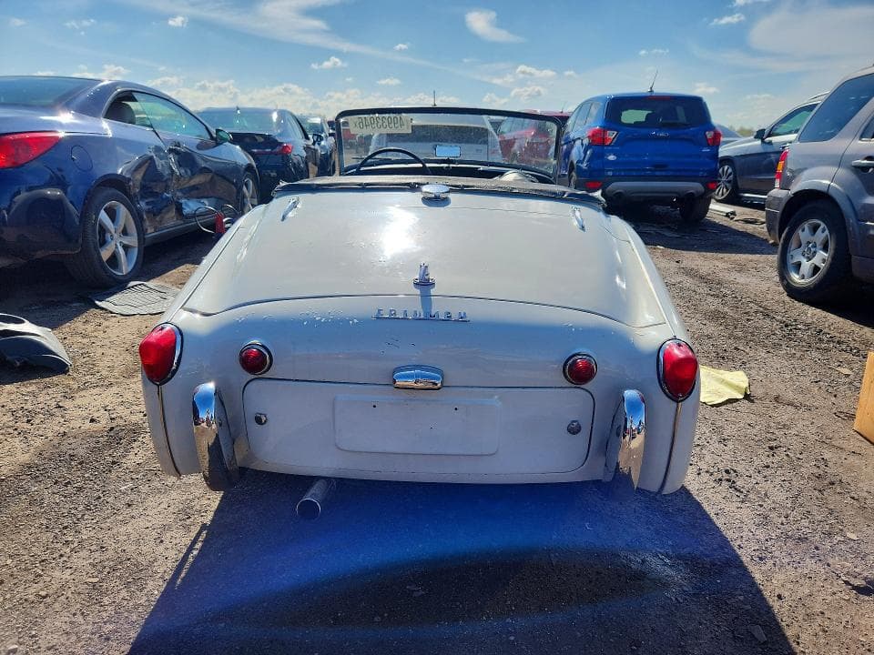 1962 TRIUMPH CAR TR3A 6