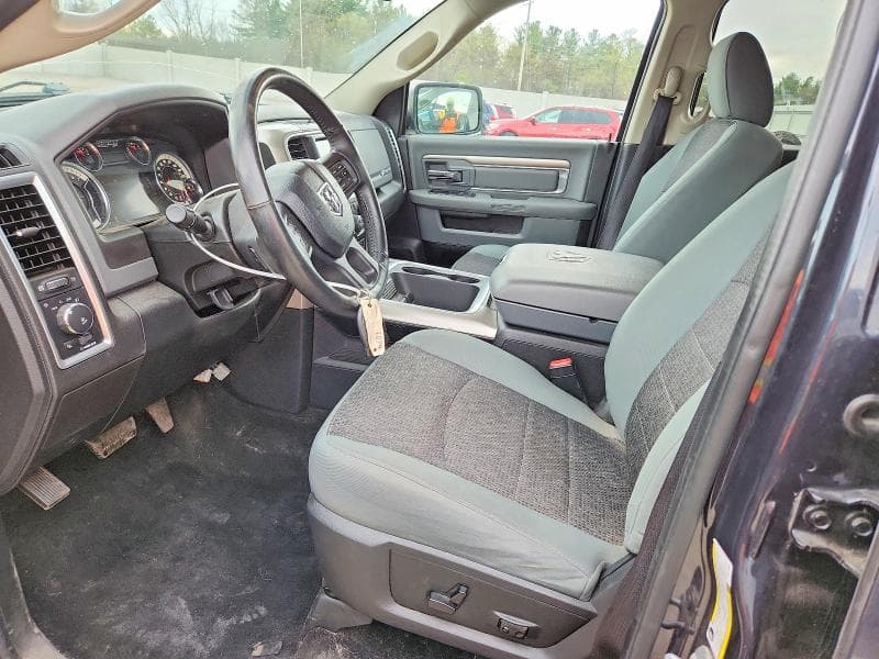2017 RAM 1500 SLT 7