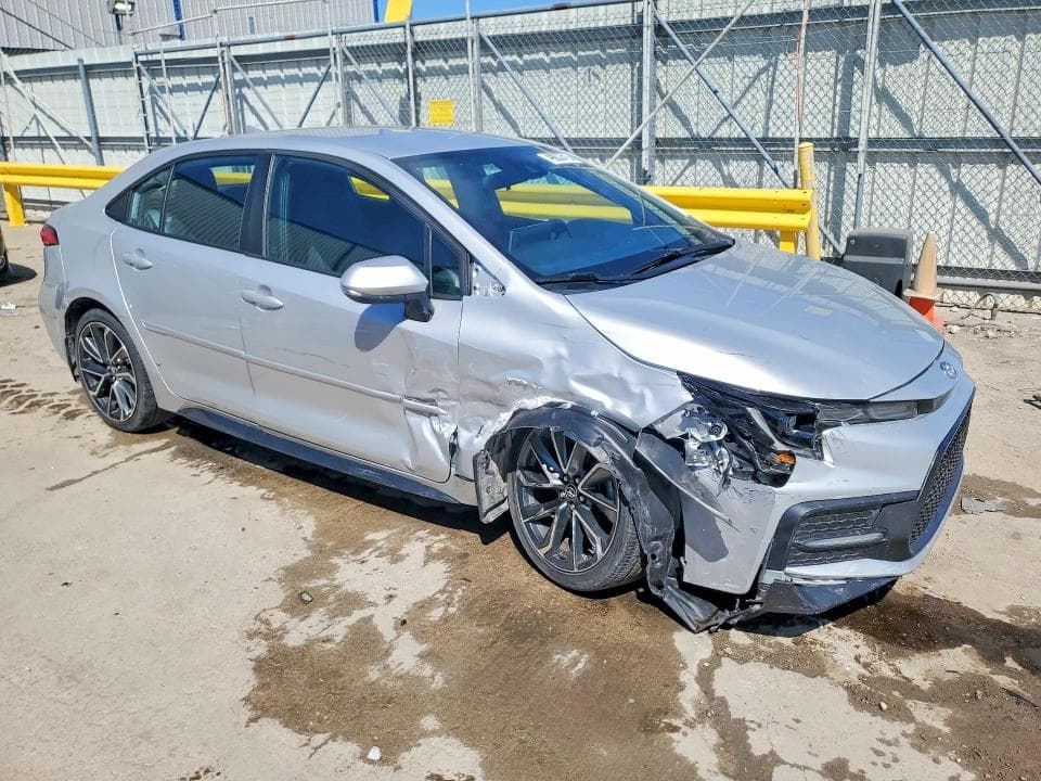 2021 TOYOTA COROLLA SE 4