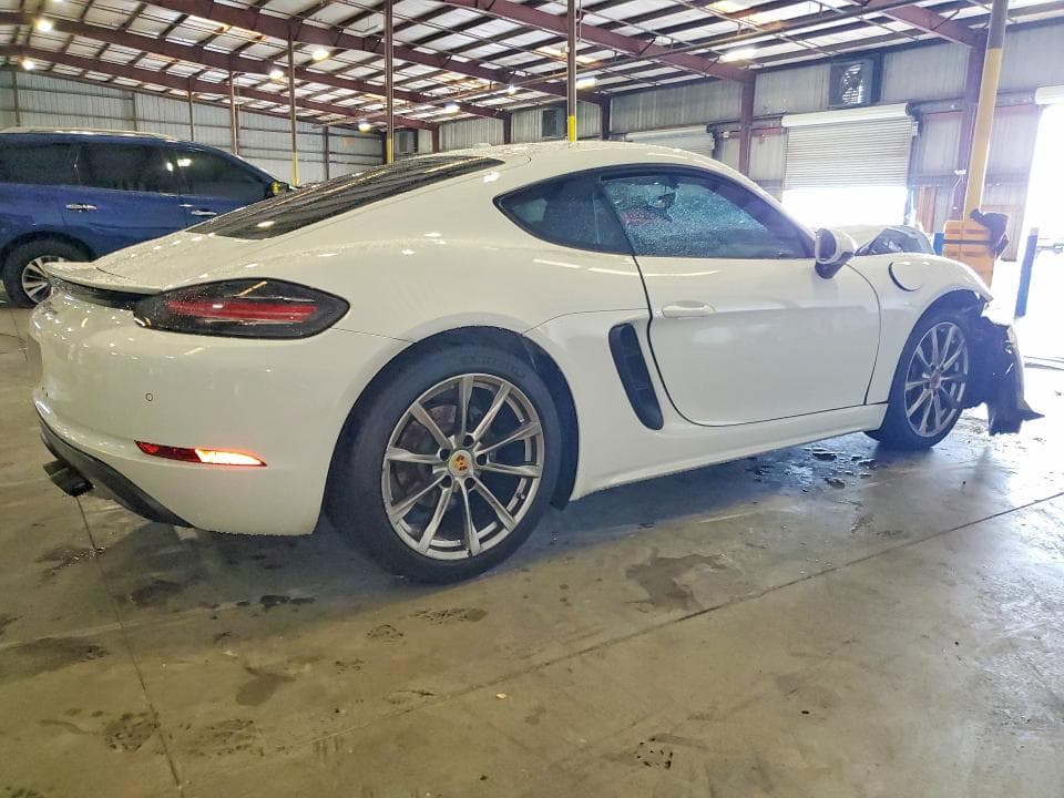 2018 PORSCHE CAYMAN 3
