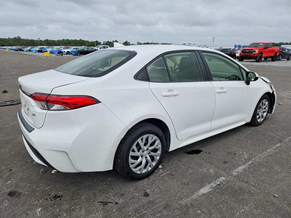 2020 TOYOTA COROLLA LE 3