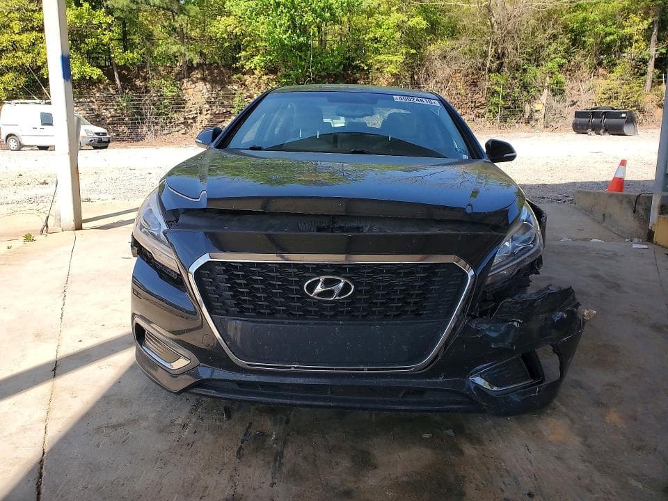 2017 HYUNDAI SONATA HYBRID SE 5